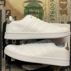 Adidas cloudfoam advantage women Sz 9.5 white gray